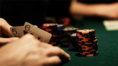 Cách Quản Lý Vốn Poker: Giảm Thiểu Rủi Ro  Tăng Cơ Hội Thắng Lợi